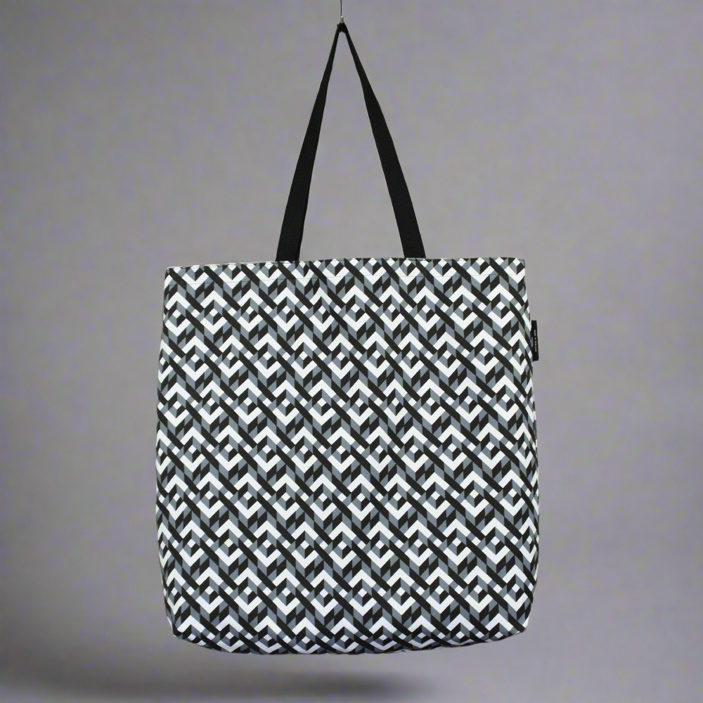Large Chains Pattern Record Bag