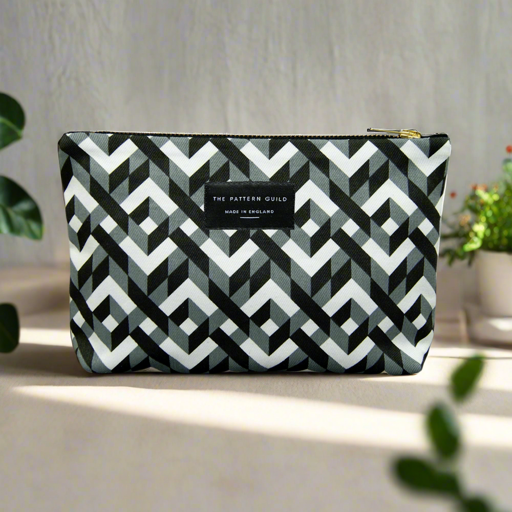Large Chains Case