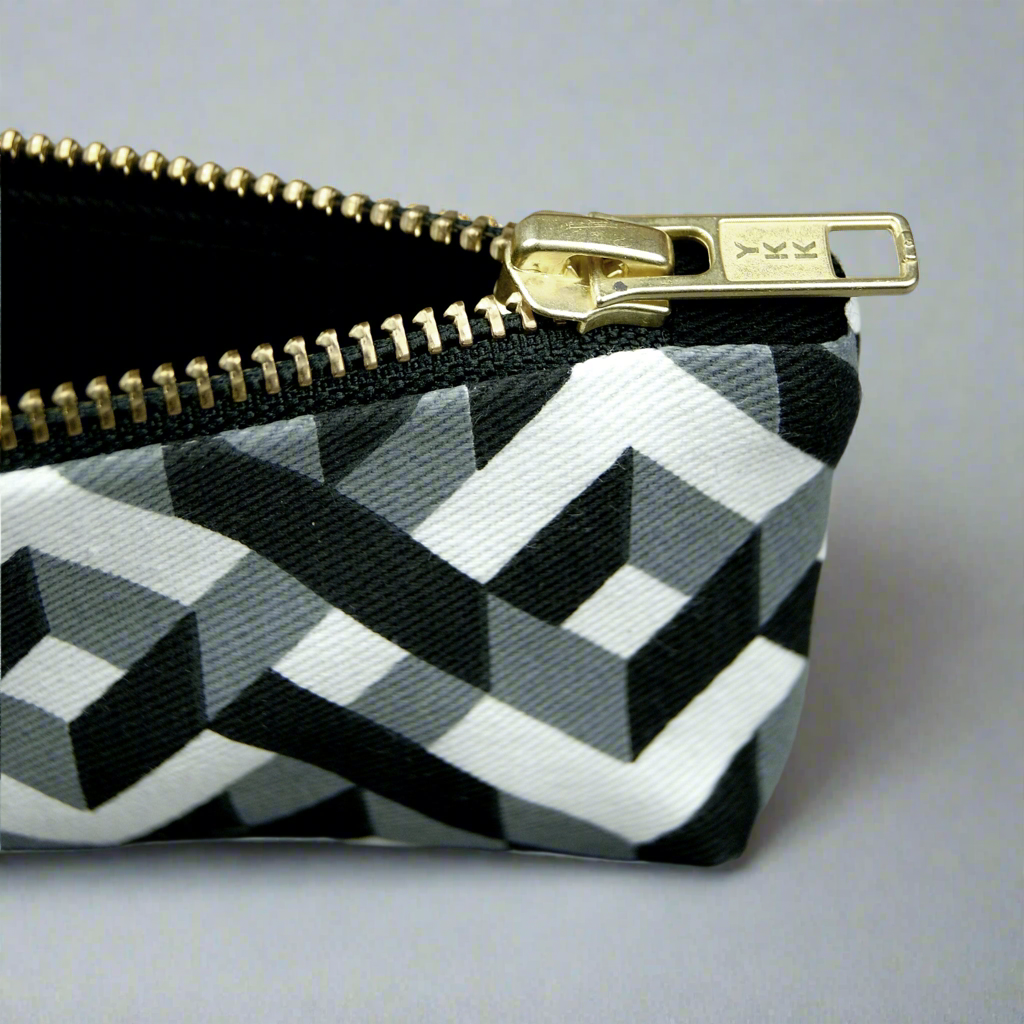 Small Chains Case