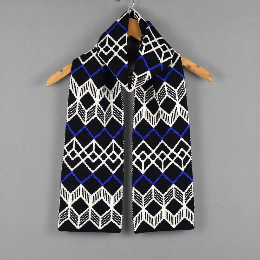 Finland Pattern Scarf Black/Blue