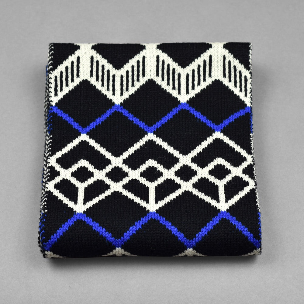 Finland Pattern Scarf Black/Blue