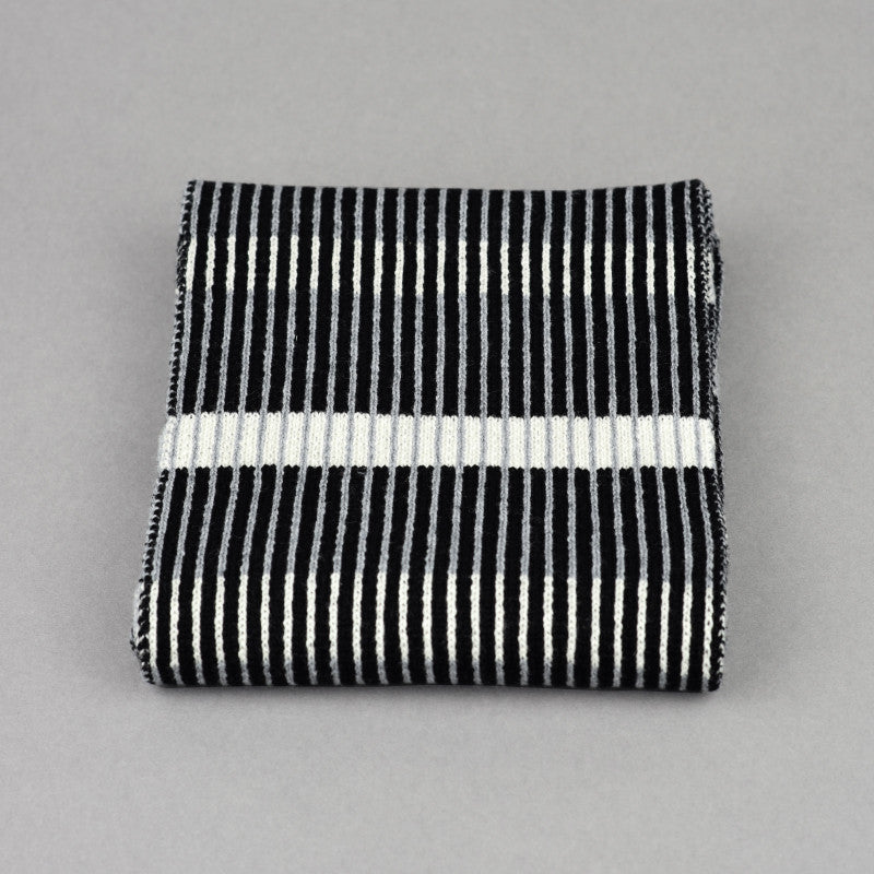 Stripes Pattern Scarf Black and White